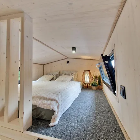 Vakantiehuis Mrozy House 1 - Maly Dom, Duzy Spokoj Wola Kaluska