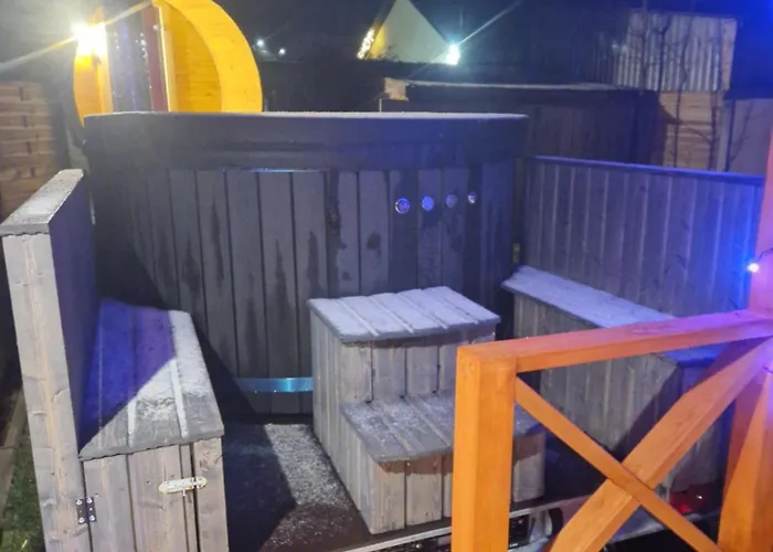 Mrozy House 1 - Maly Dom, Duzy Spokoj 펜션 Wola Kaluska